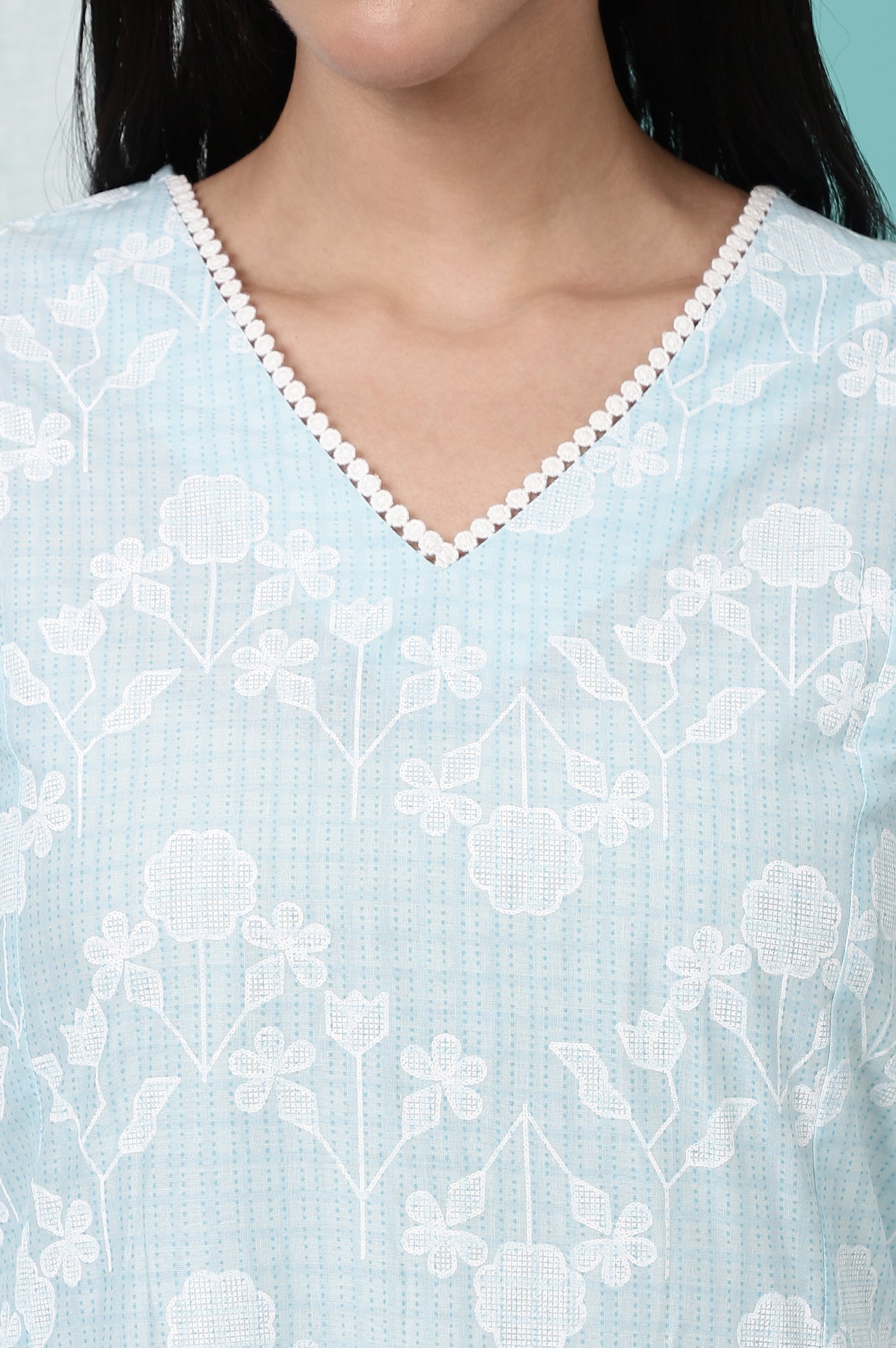 Sky Blue Floral Printed Pure Cotton Straight Kurta and Pants Co-ord Set - View 6