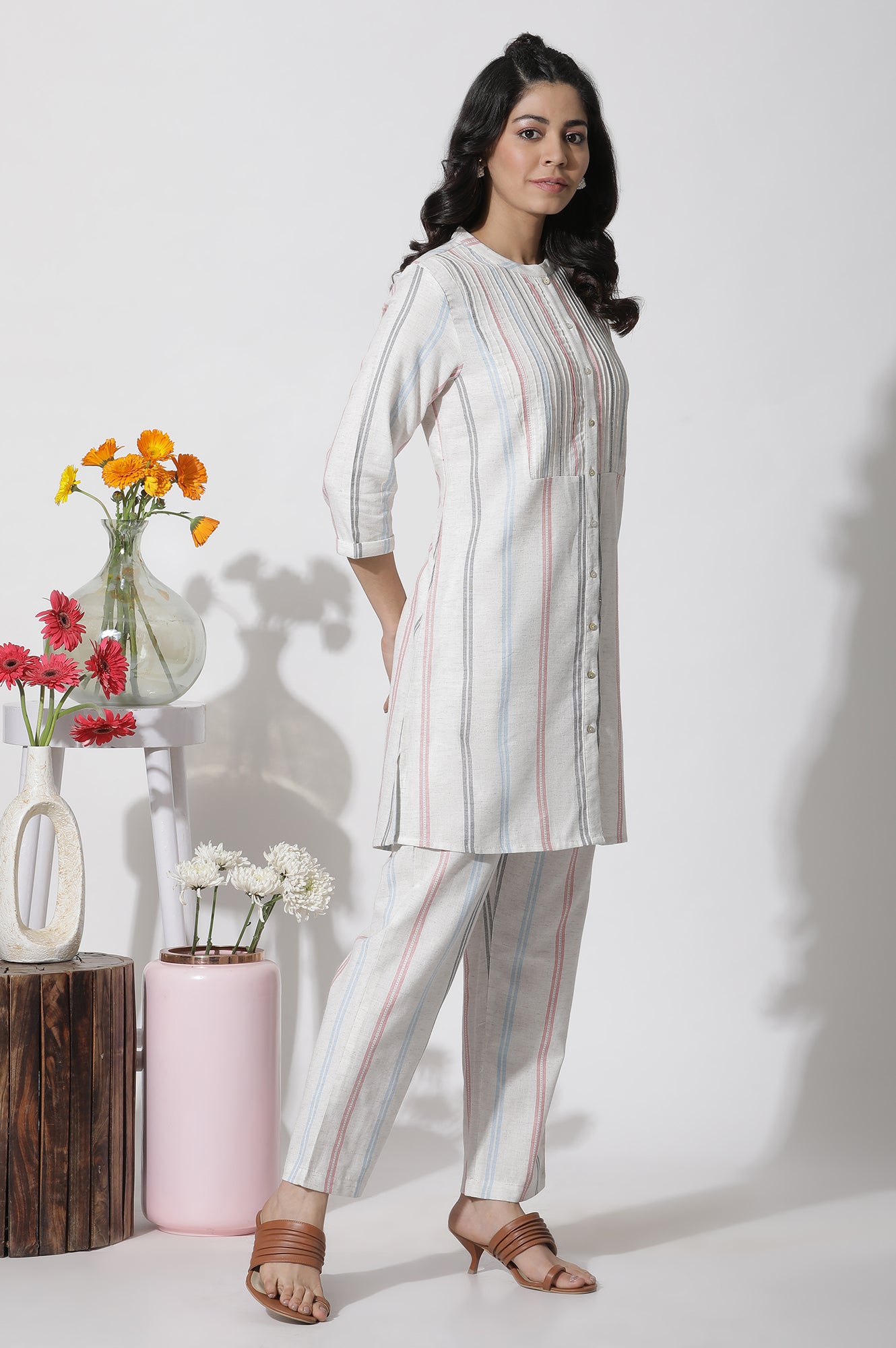 White Stripe Printed Pintuck Tunic And Pants Co-Ord Set - View 6